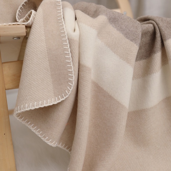 Cream Tan Plaid Wool Throw Blanket - Ultra Soft Wool - Picture 2 of 6